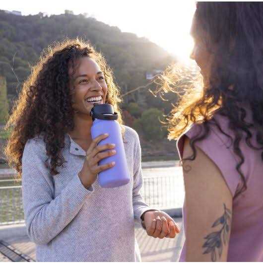 Hydro Flask 32 oz Wide Mouth Flex Straw Cap - Image 2