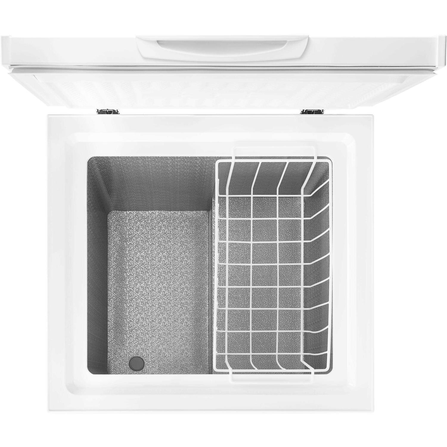 Insignia 3.5 Cu. Ft. Garage-Ready Chest Freezer - Image 4