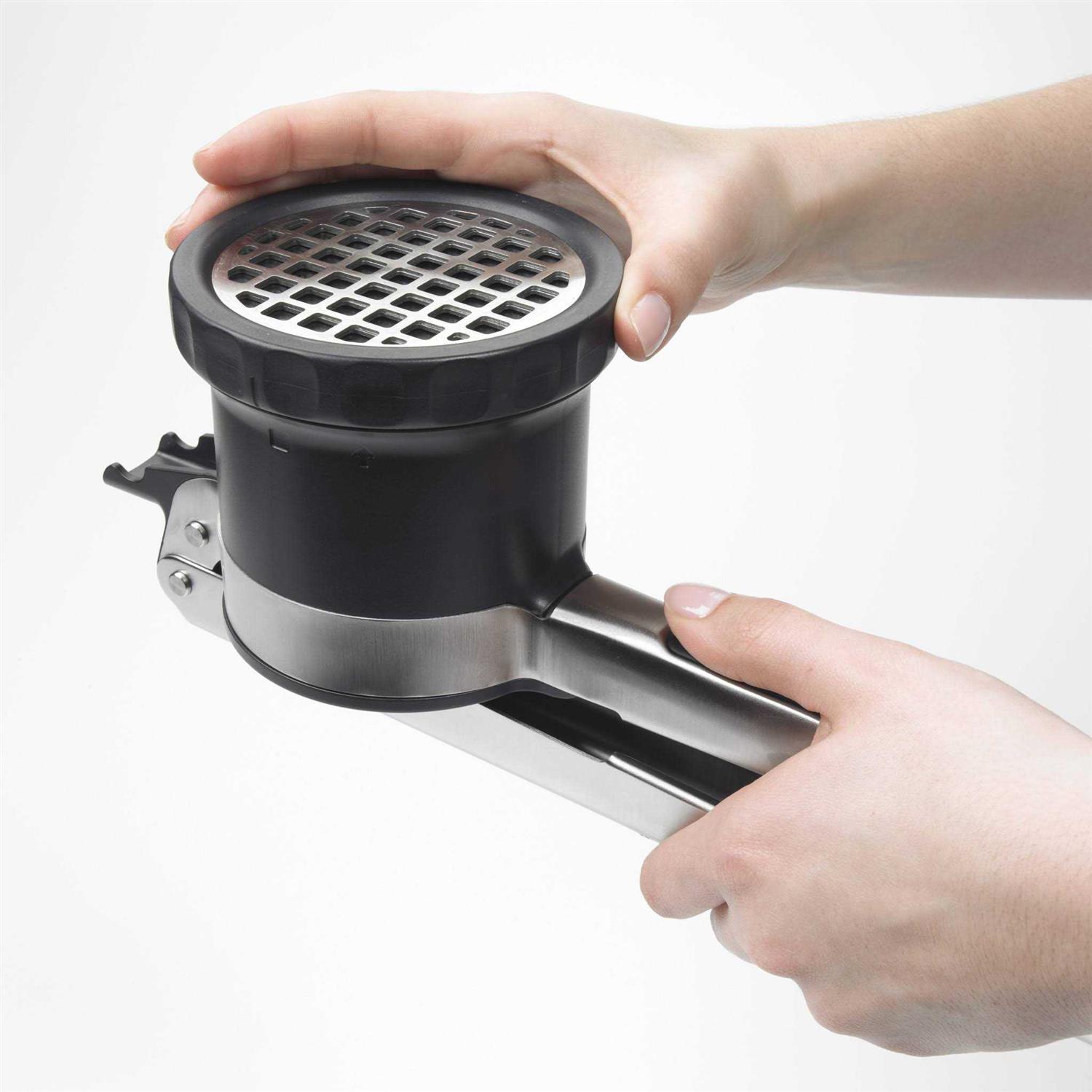 OXO Good Grips 3-in-1 Adjustable Potato Ricer - Image 5