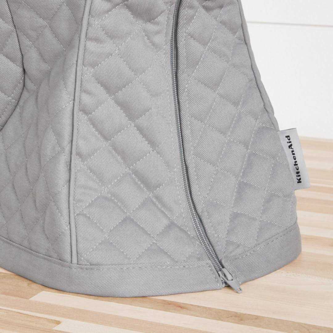 KitchenAid Quilted Fitted Mixer Cover - Image 4