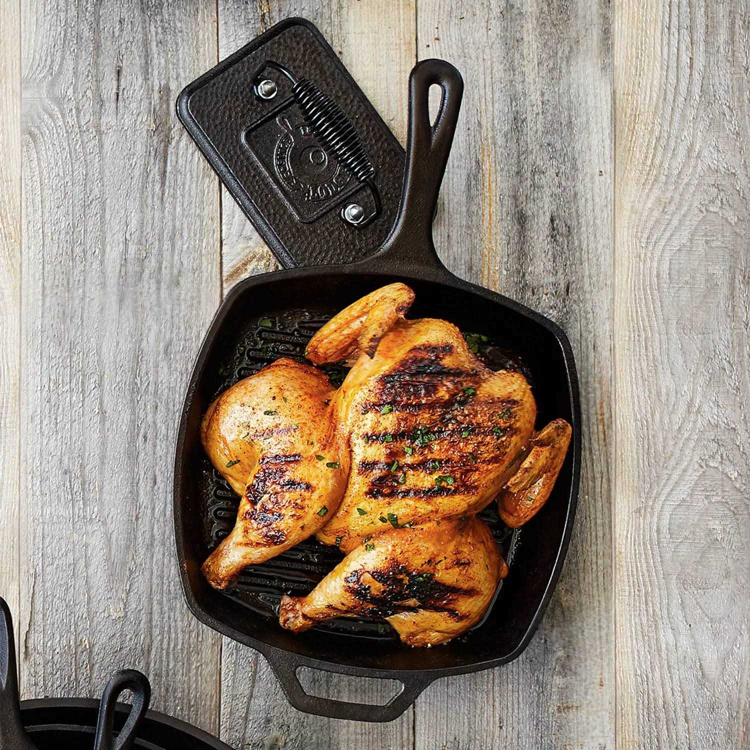 Lodge Cast Iron Square Grill Pan - Image 2