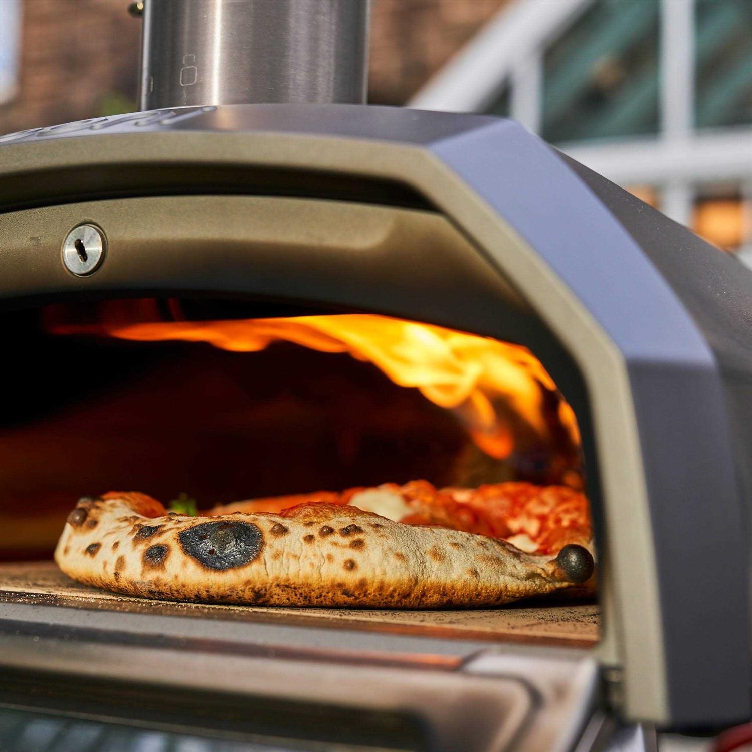Ooni Karu 12G Multi-Fuel Pizza Oven - Image 5
