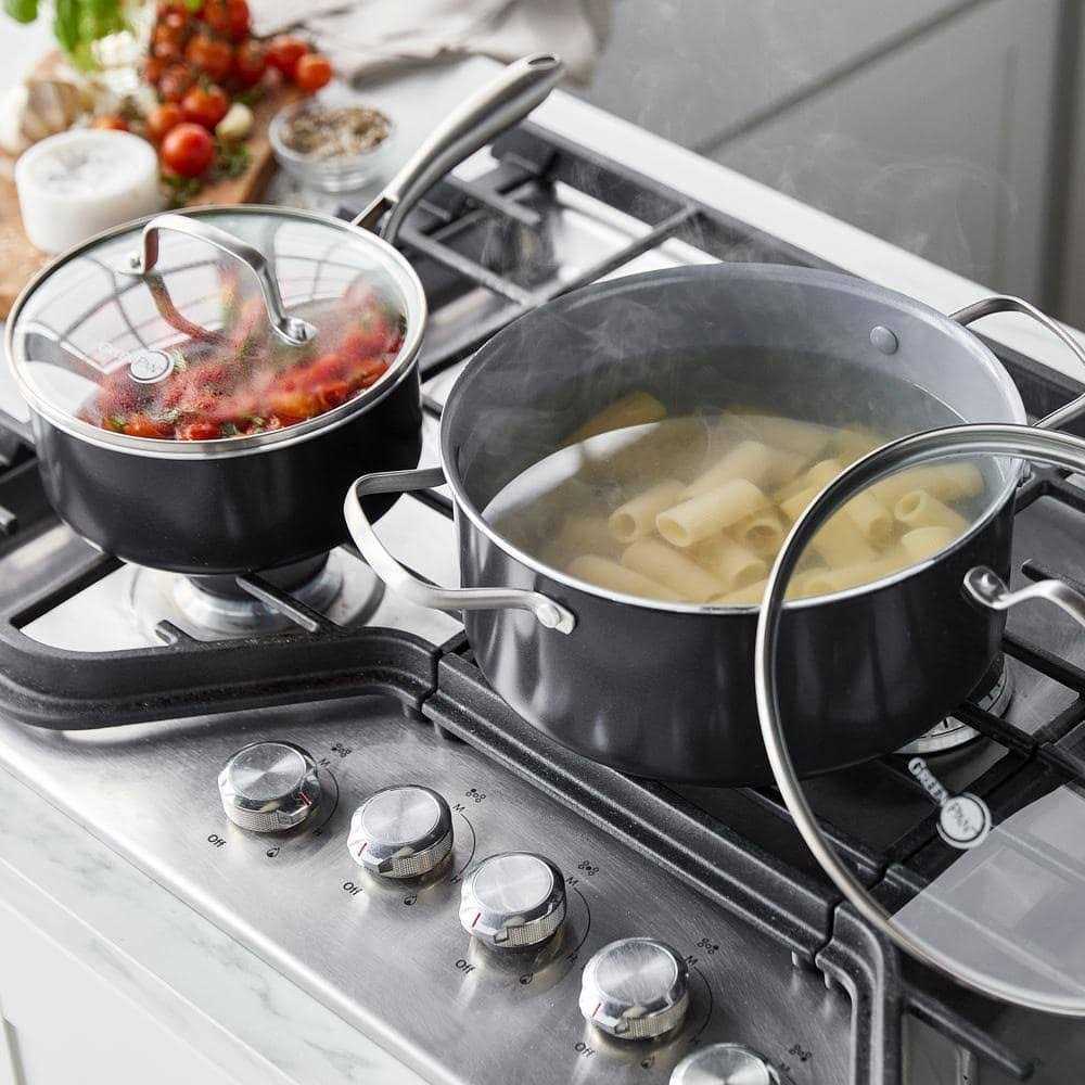 GreenPan Swift Healthy Ceramic Nonstick, 12 Piece Cookware Pots and Pans Set - Image 5