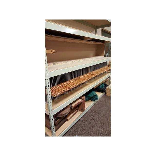 BIG 16 16 Non-stick Super Peel Pizza Peel With Aluminum Blade And Black Cherry Handle - Image 3