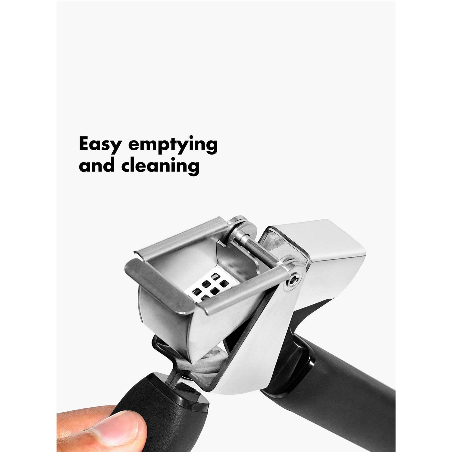 OXO Good Grips Garlic Press - Image 4