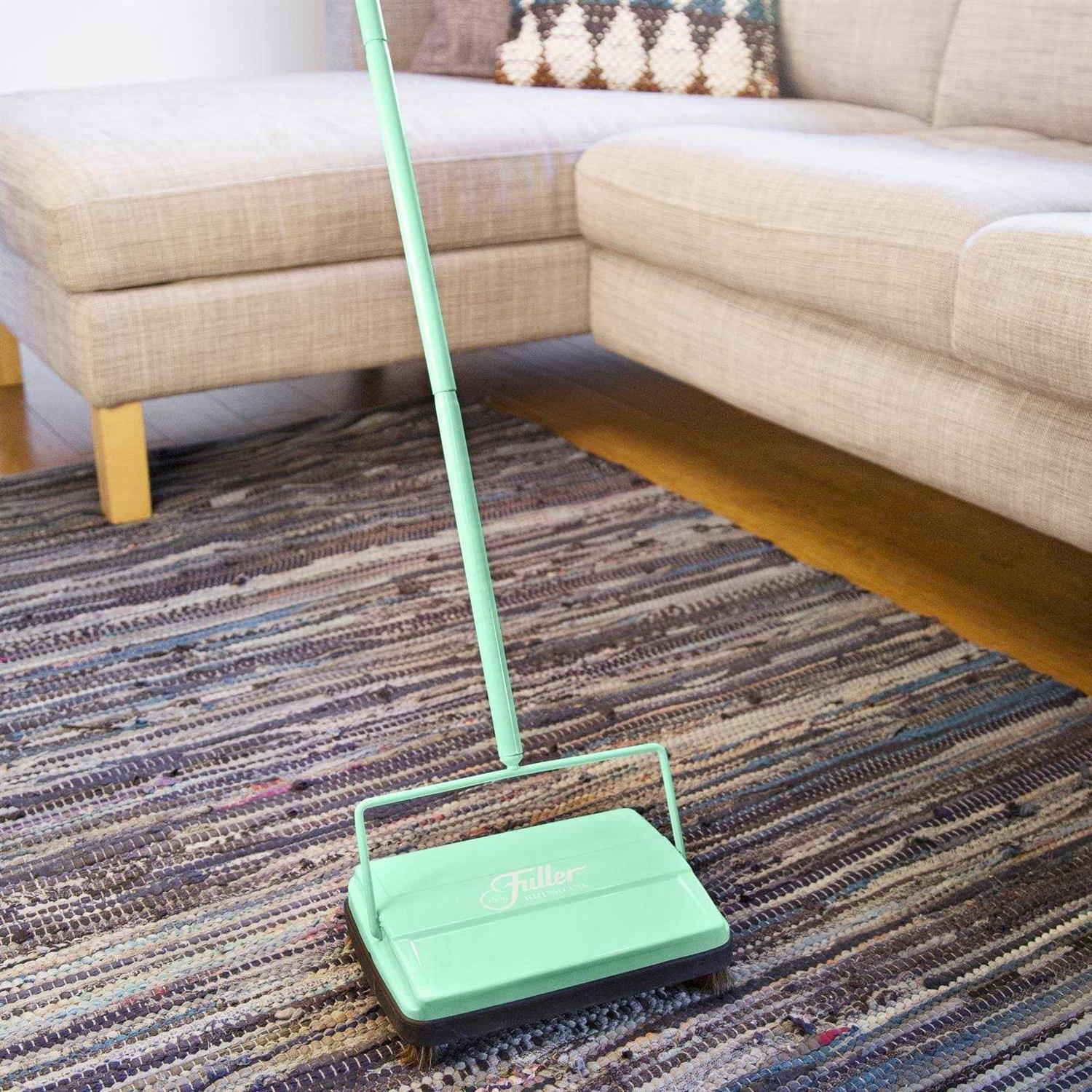 Fuller Brush Electrostatic Carpet Floor Sweeper - Image 4