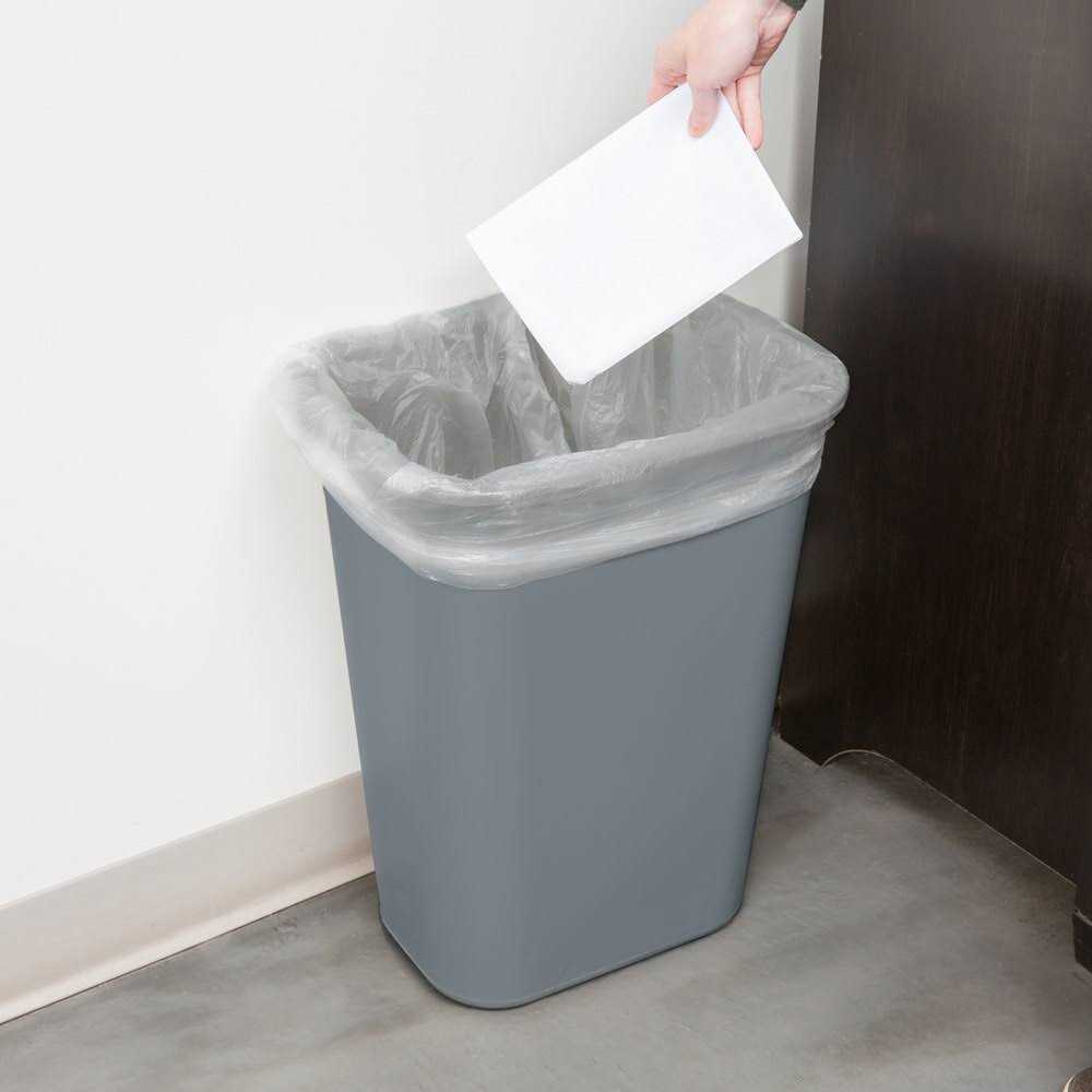 Rubbermaid Commercial Deskside Plastic Wastebasket - Image 4
