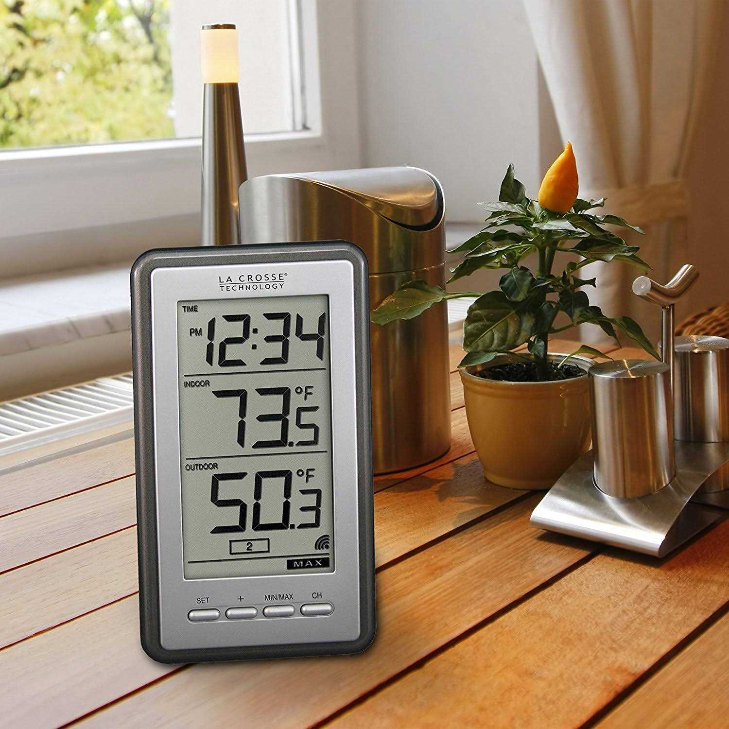 La Crosse Technology Indoor/Outdoor Temperature Ws-9160u-it Digital Thermometer - Image 2