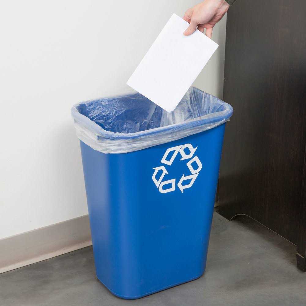Rubbermaid Commercial Deskside Recycling Container - Image 4