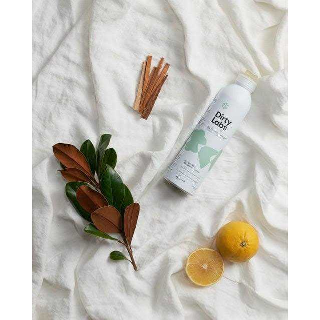 Dirty Labs Scent Bio Liquid Laundry Detergent - Image 5