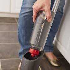 Rubbermaid Reveal Spray Microfiber Floor Mop Cleaning Kit - Image 2