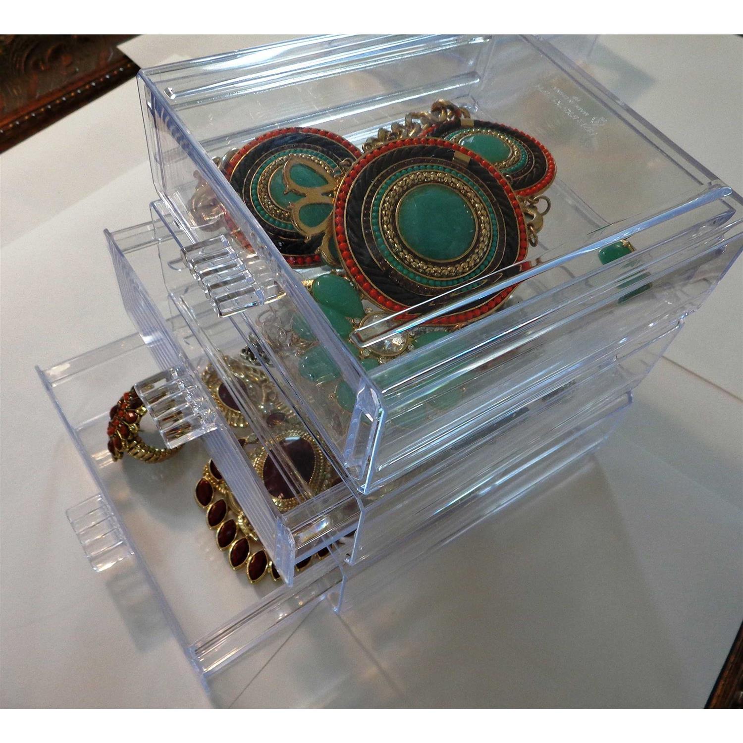 Jadeofalltrades's Closet Stackable Clear Plastic Drawers - Image 3