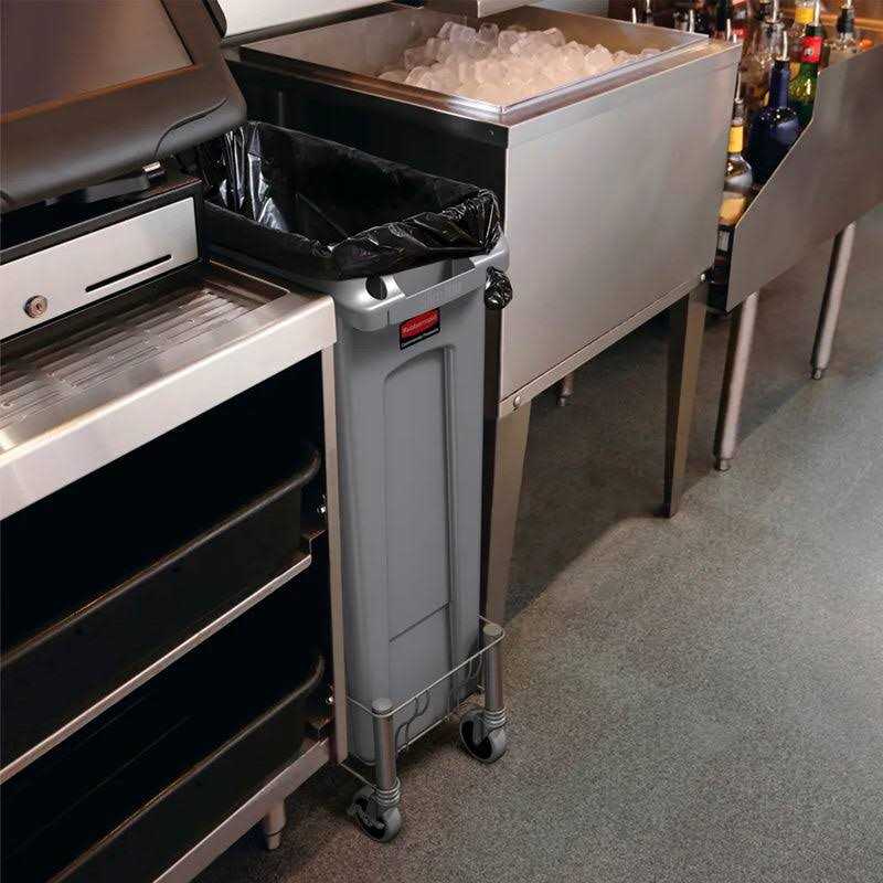 Rubbermaid Slim Jim Venting - Image 4