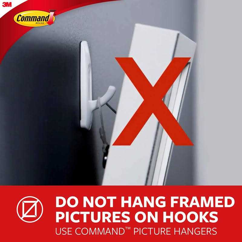 Command PH044-3NA Canvas 3-Hangers - Image 4