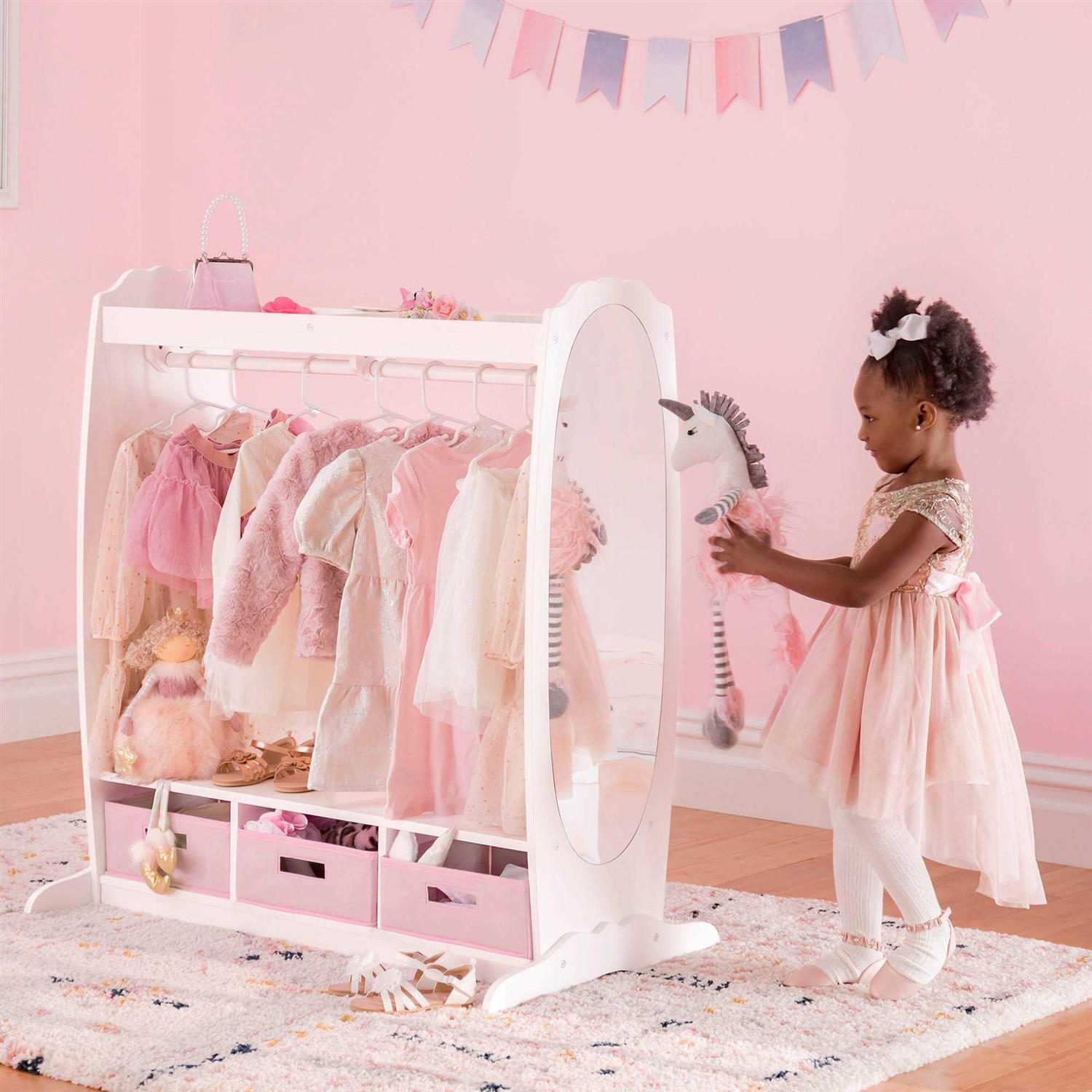 Guidecraft Kids' Dress Up Storage - Image 3