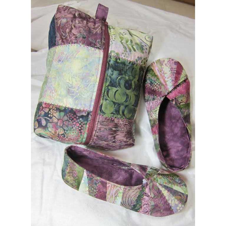 Cool Cat Creations Snappy Slippers Travel Bag - Image 2
