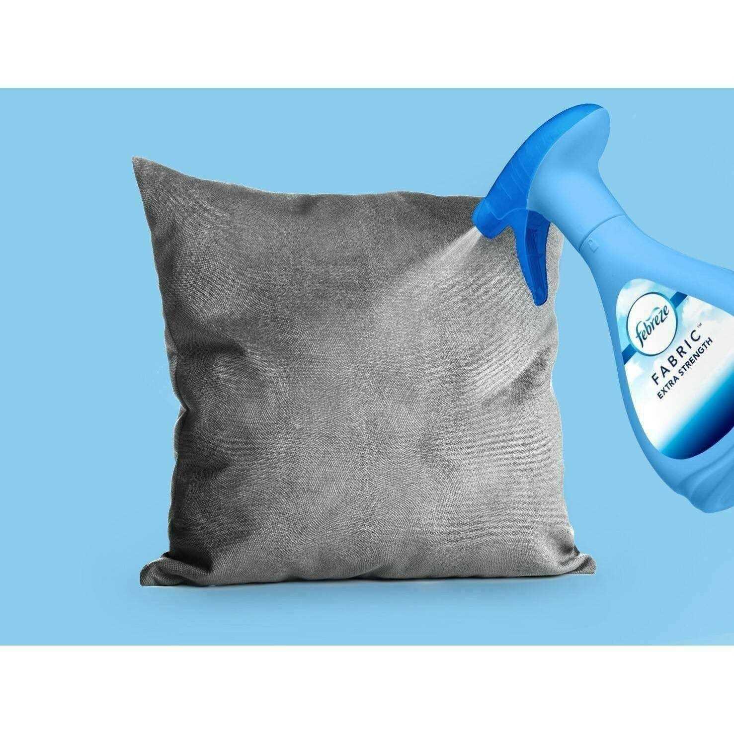 Febreze Pet Odor Eliminator Fabric Refresher - Image 2