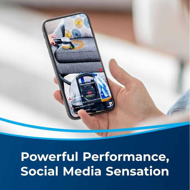 Bissell Little Green Pet Deluxe Portable Carpet Cleaner - Image 3