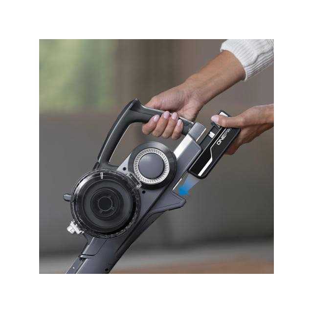 Hoover ONEPWR Blade MAX Cordless Vacuum - Image 2