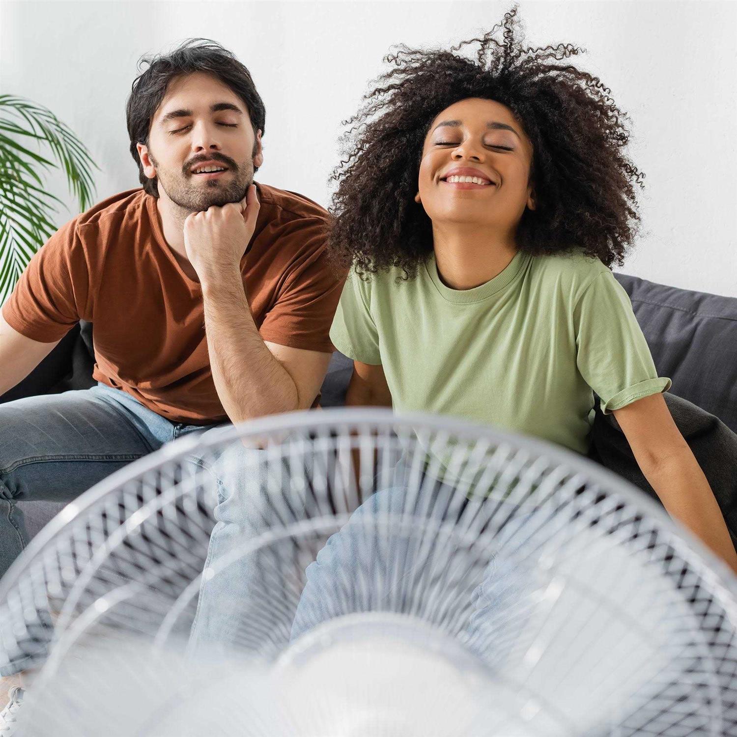 HomePointe Oscillating Stand Fan - Image 3