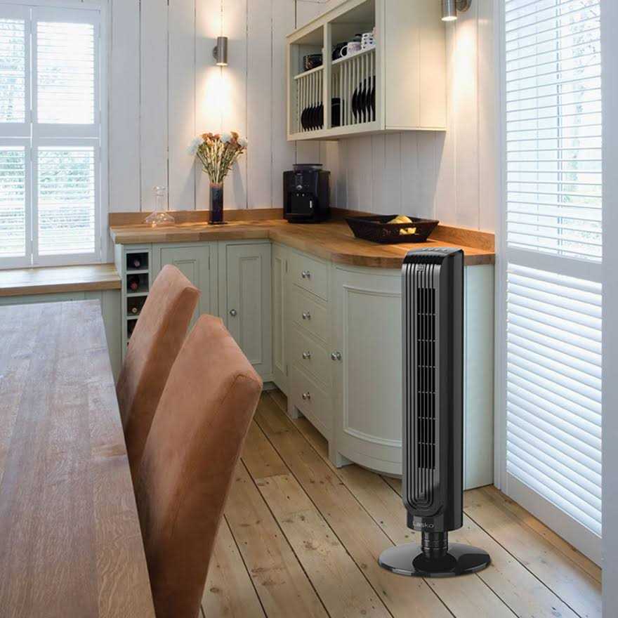Lasko 32 Oscillating Tower Fan - Image 3