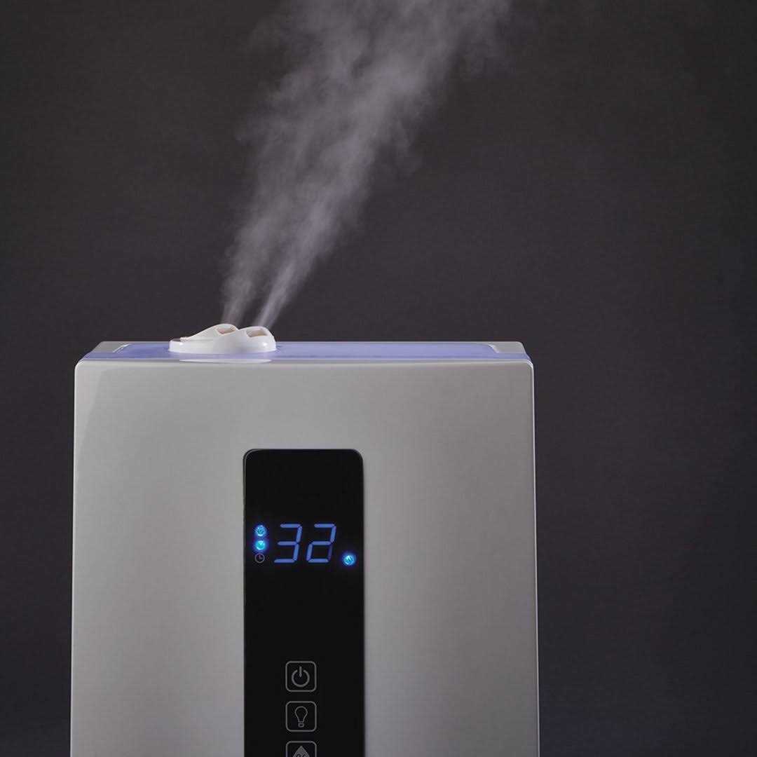 Lasko Quiet Ultrasonic Digital Warm and Cool Mist Humidifier UH300 - Image 4