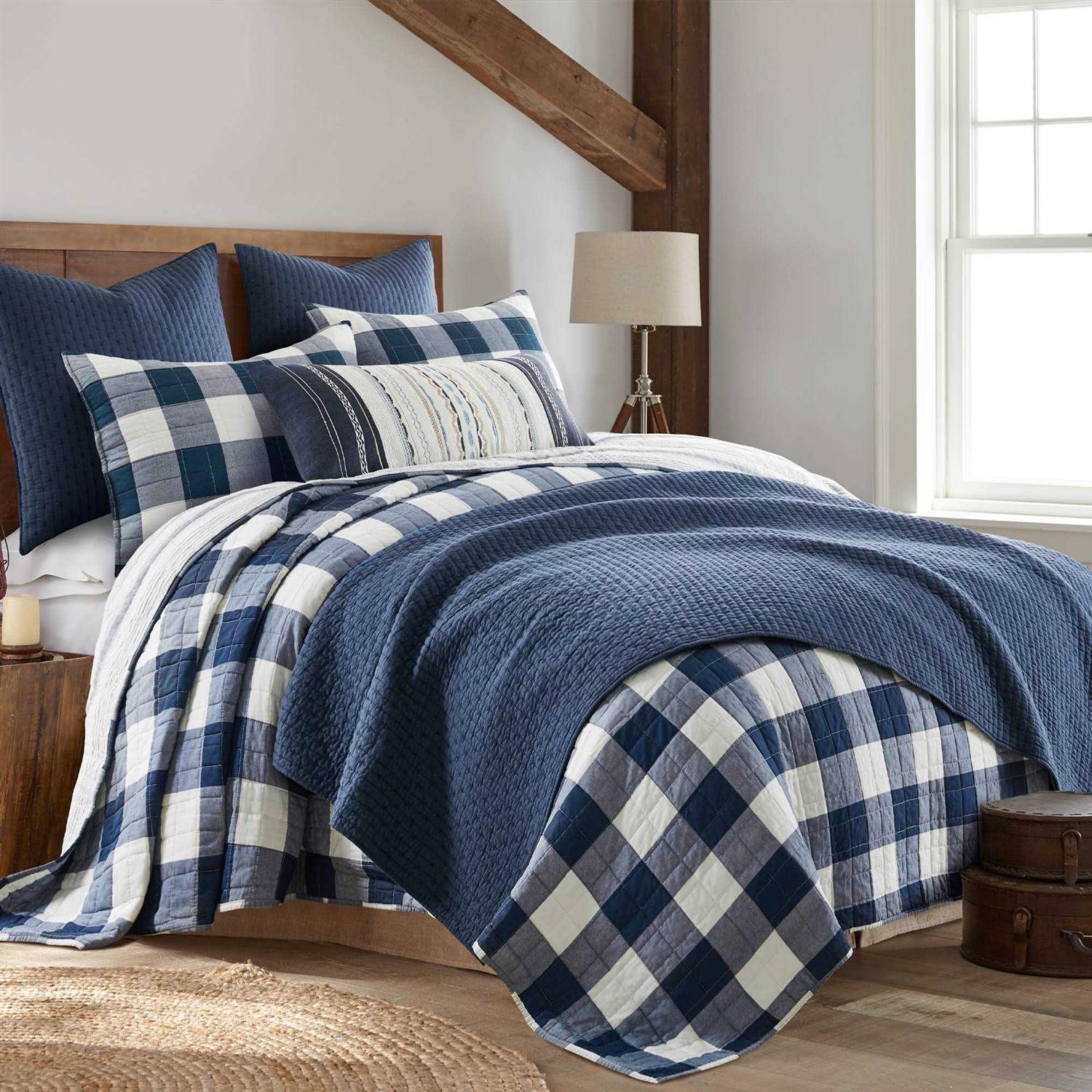 Levtex Home Cross Stitch Quilt Set - Image 5