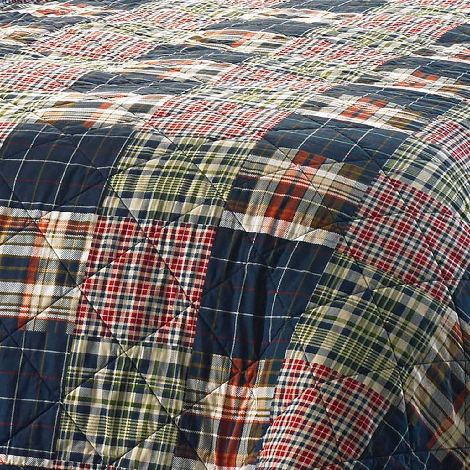 Eddie Bauer Quilt Set - Image 4