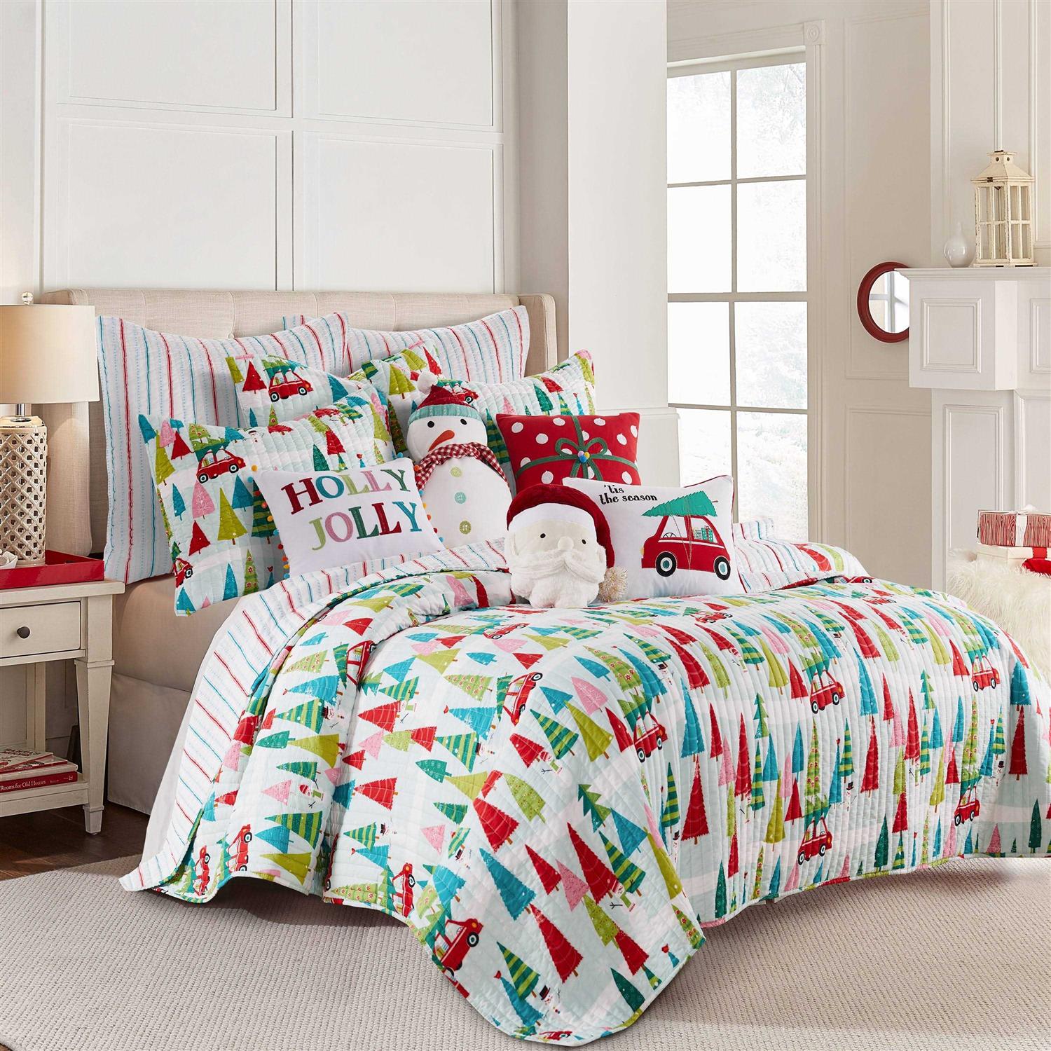 Levtex Merry Bright Holly Jolly Quilted Sham - Image 4