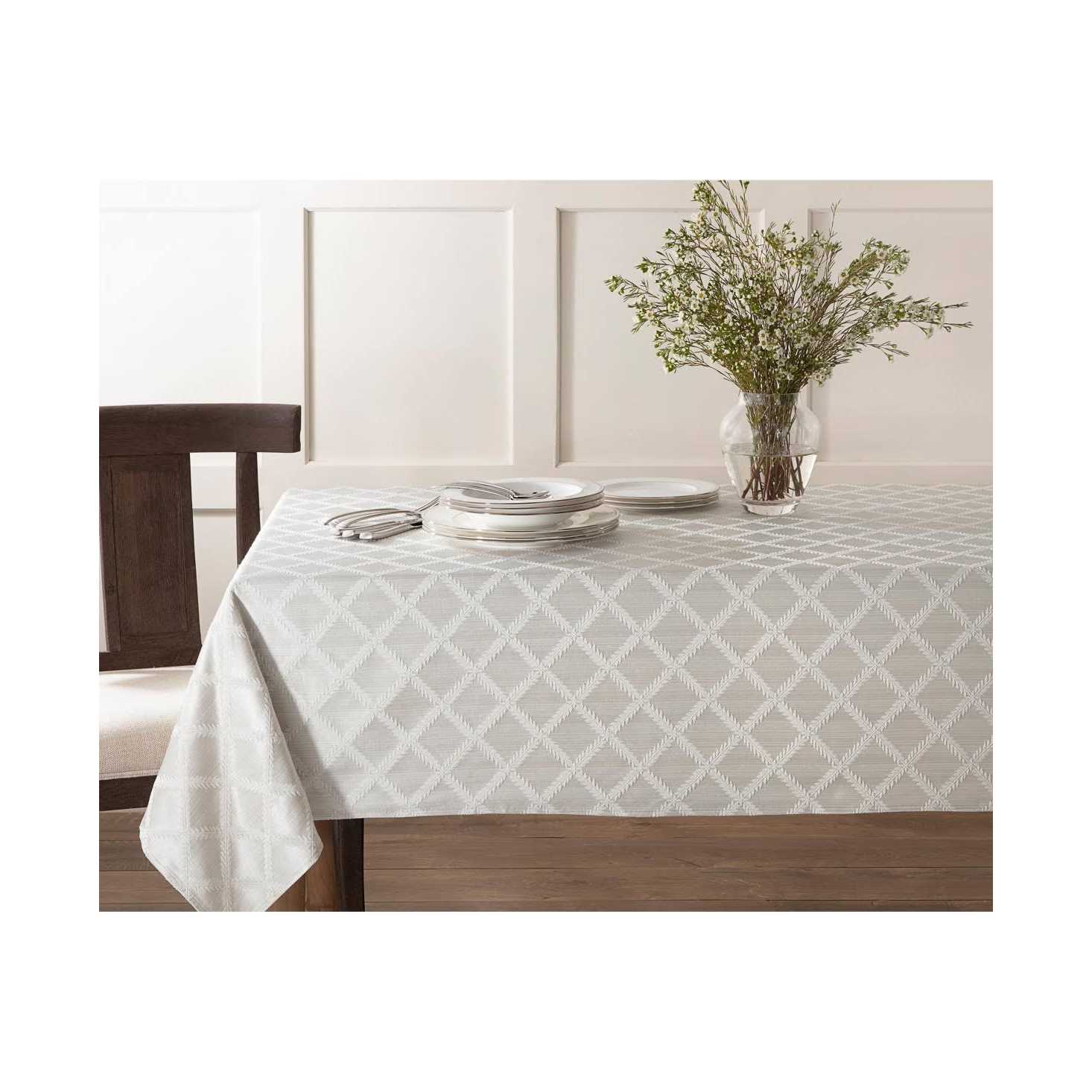 Lenox Laurel Leaf Oblong Tablecloth - Image 5