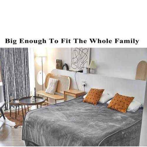 EasyFluffy Extra Large Seamless Blanket For Family & Couples 10' X 10 - Image 5