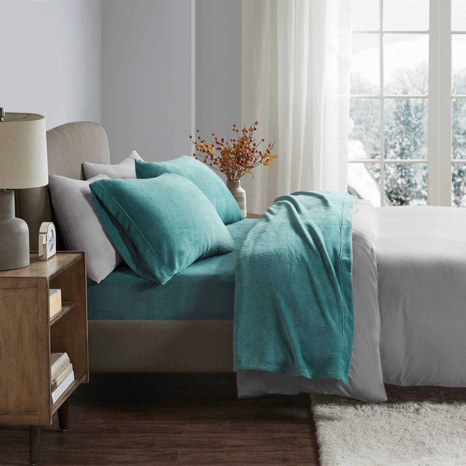 True North by Sleep Philosophy Soloft Plush Sheet Set - Image 3
