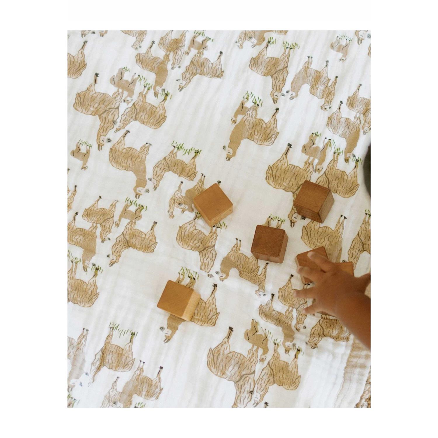 Little Unicorn Cotton Muslin Quilt - Image 3