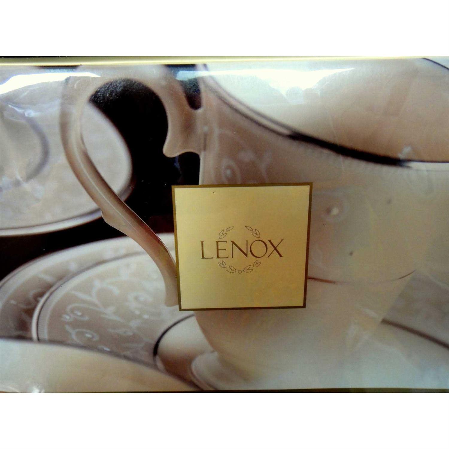 Lenox Opal Innocence Tablecloth - Image 3