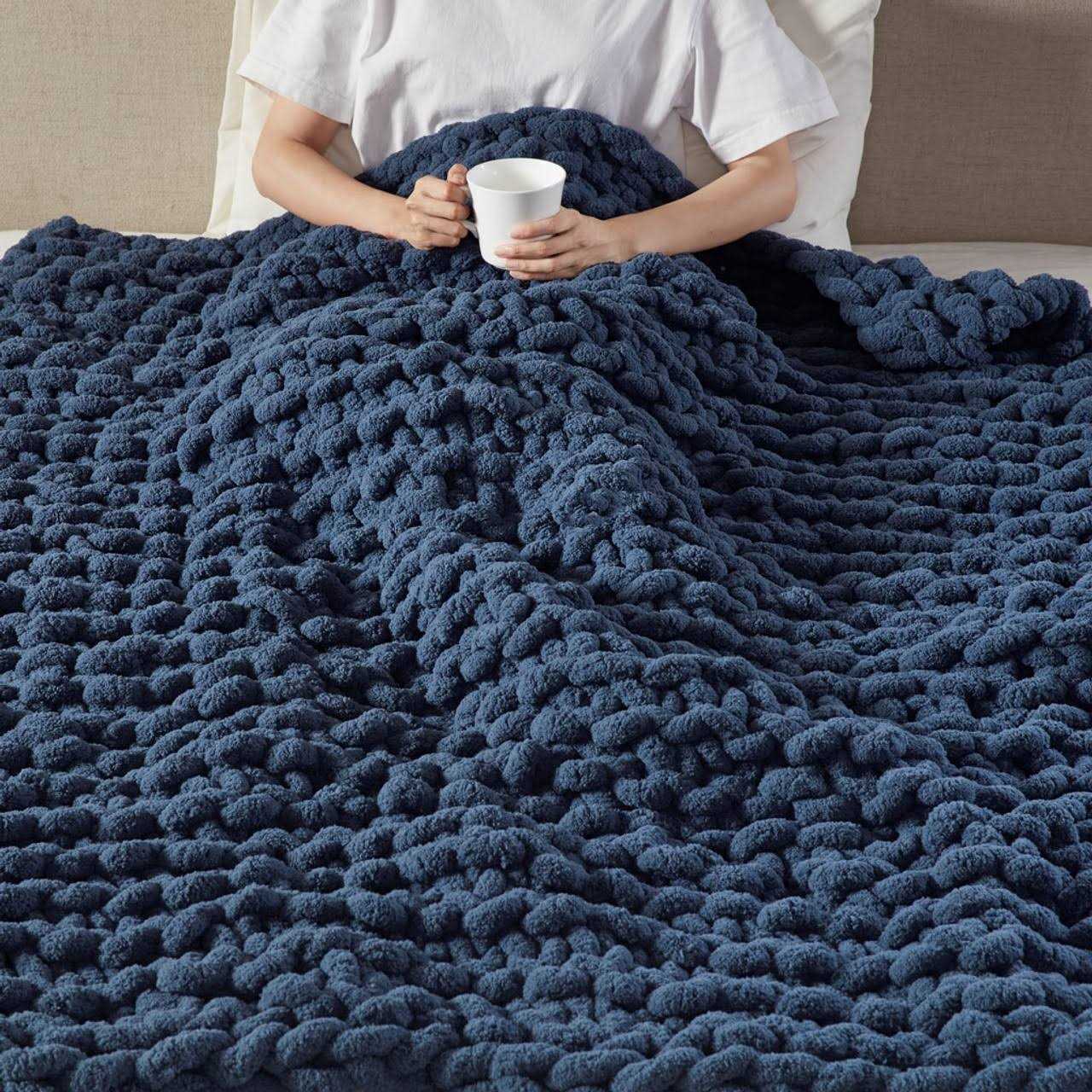 Madison Park Chenille Chunky Knit Throw - Image 3