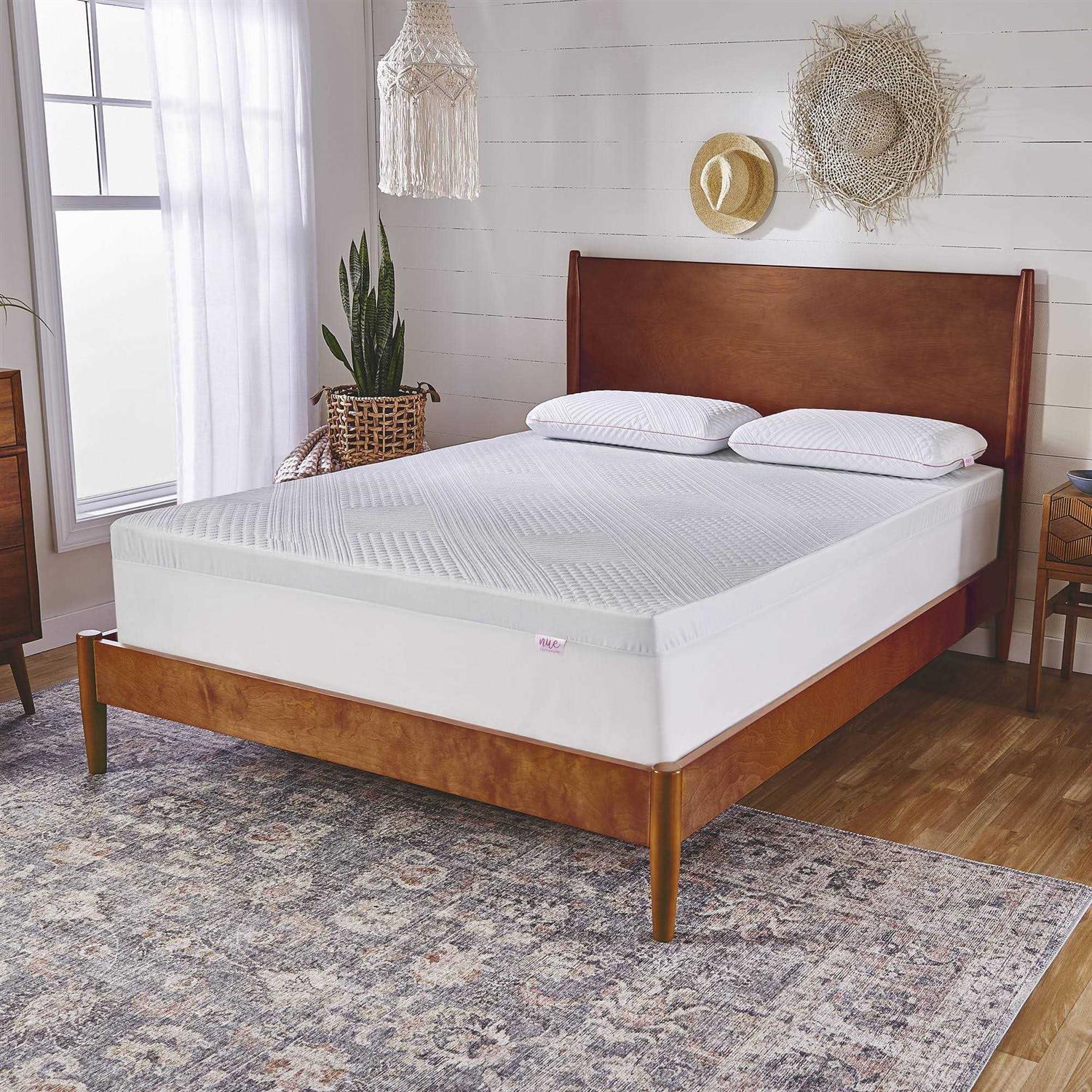 Nue by Novaform Gel Memory Foam Mattress Topper - Image 4