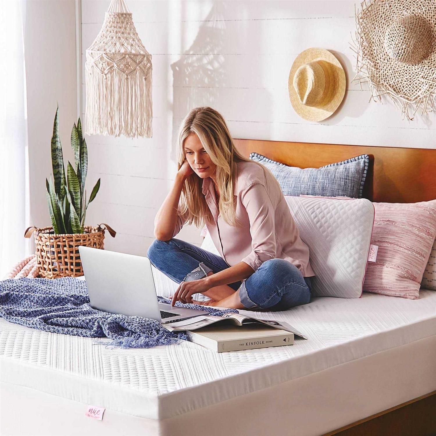 Nue by Novaform Gel Memory Foam Mattress Topper - Image 5