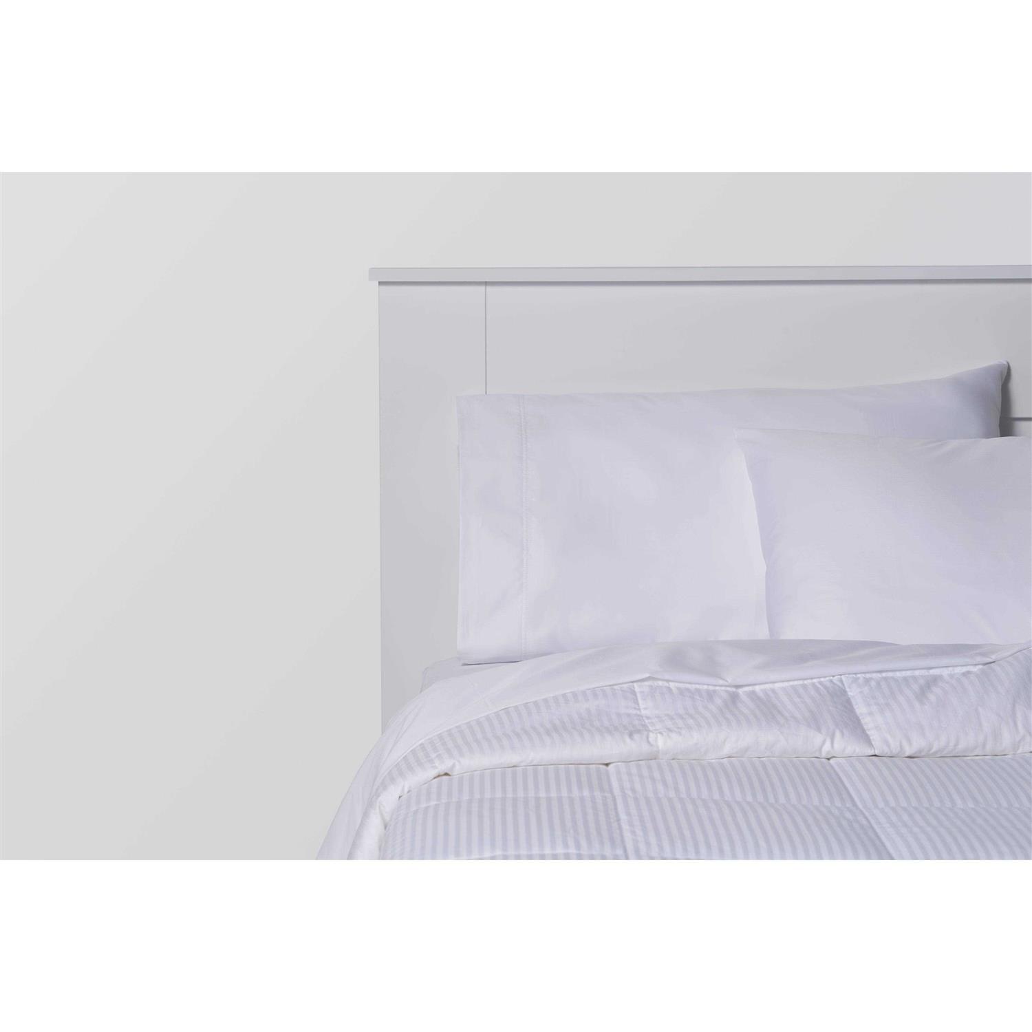 Downlite World's Biggest Blanket Colossal Size Down Alternative Blanket - Image 3