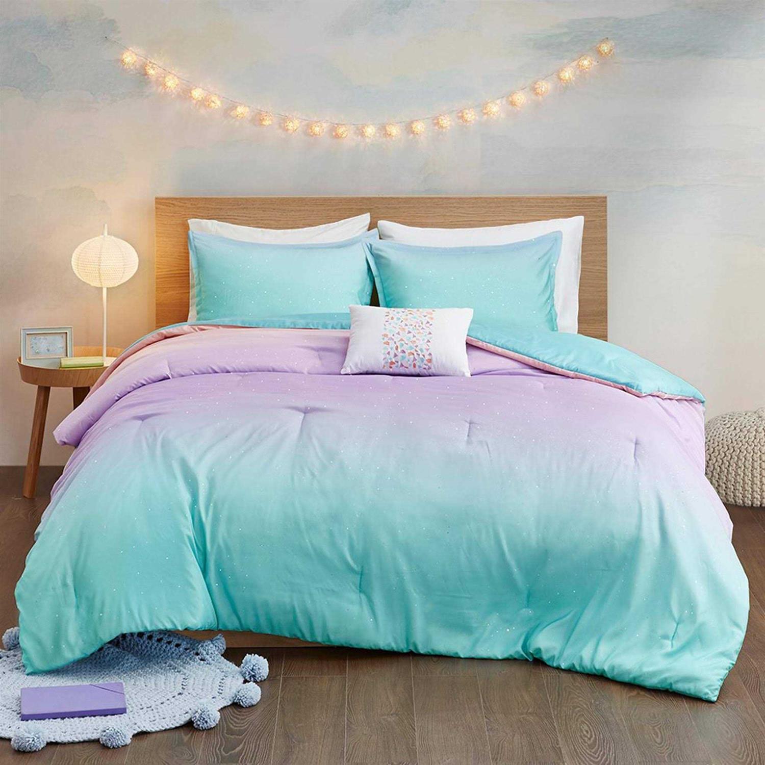 Mi Zone Metallic Glitter Printed Reversible Comforter Set - Image 2