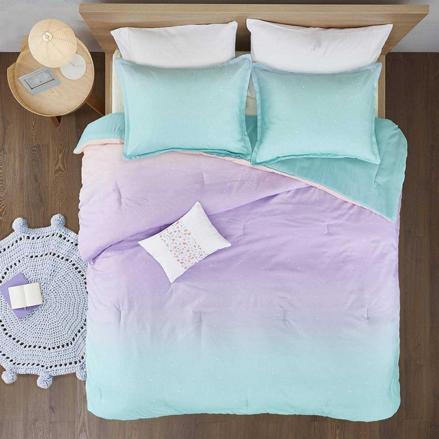 Mi Zone Metallic Glitter Printed Reversible Comforter Set - Image 3