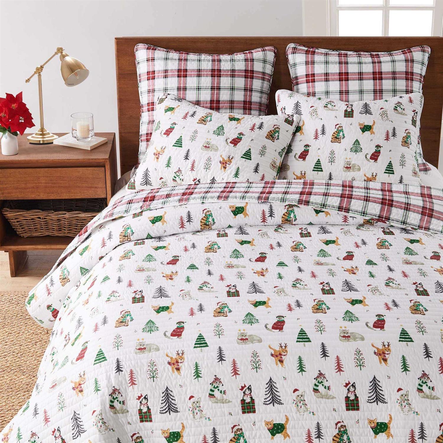 Levtex Home Meowy Christmas Quilt Set - Image 5