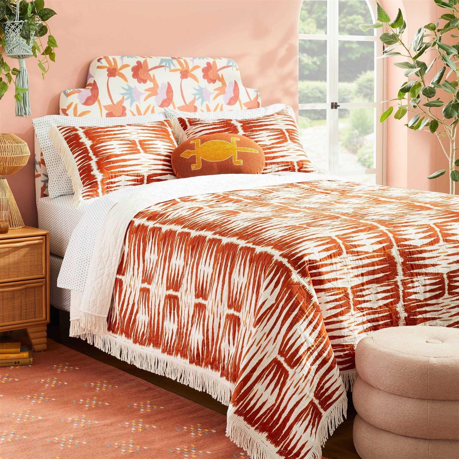 Opalhouse designed with Jungalow Printed with Fringe Groove Print Quilt White/Burnt Orange - Image 4