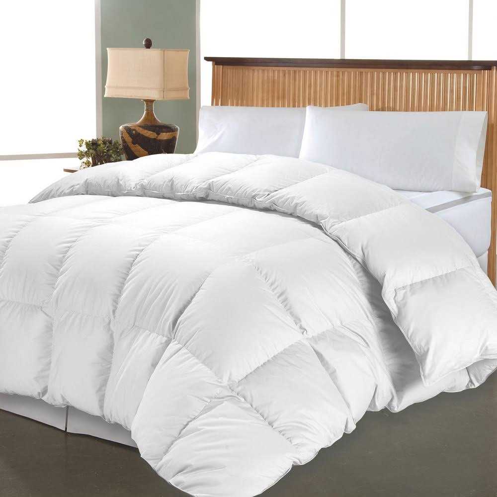 Hotel Grand Oversized Thread Count White Down Comforter