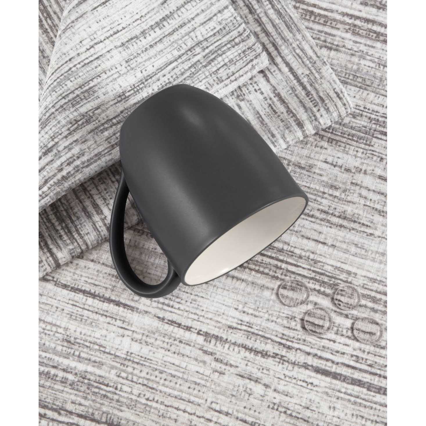 Noritake Colorwave Tablecloth - Image 3