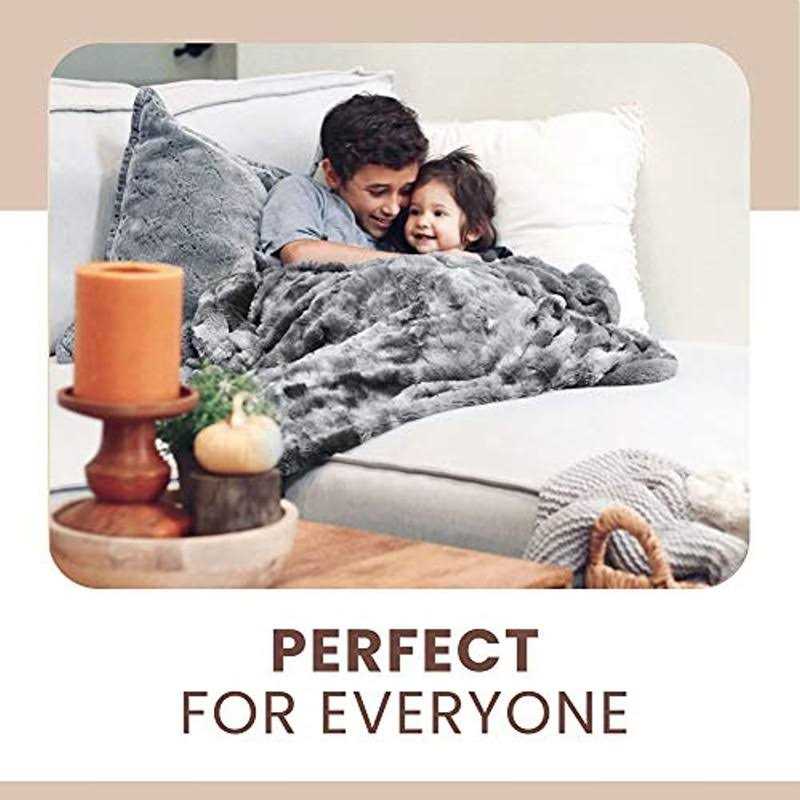 Everlasting Comfort Luxury Faux Fur Throw Blanket - Image 3
