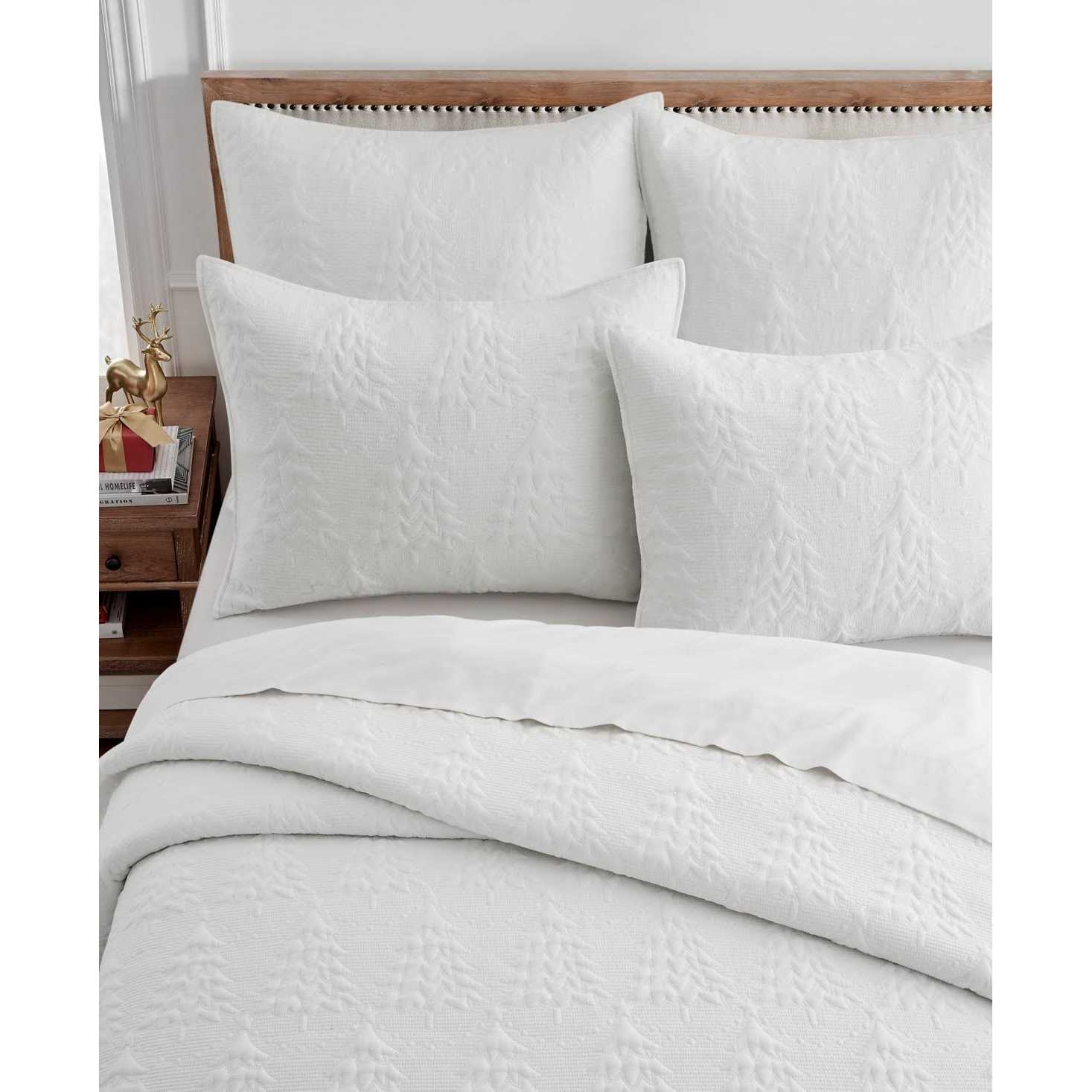 Levtex Home O Christmas Tree Quilt Set - Image 5