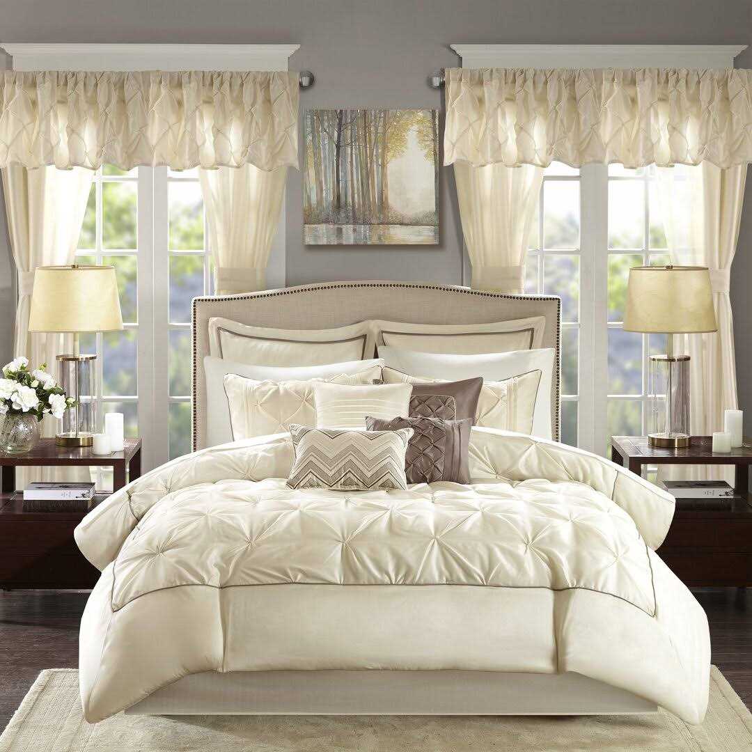 Darby Home Co Paolo Comforter Set