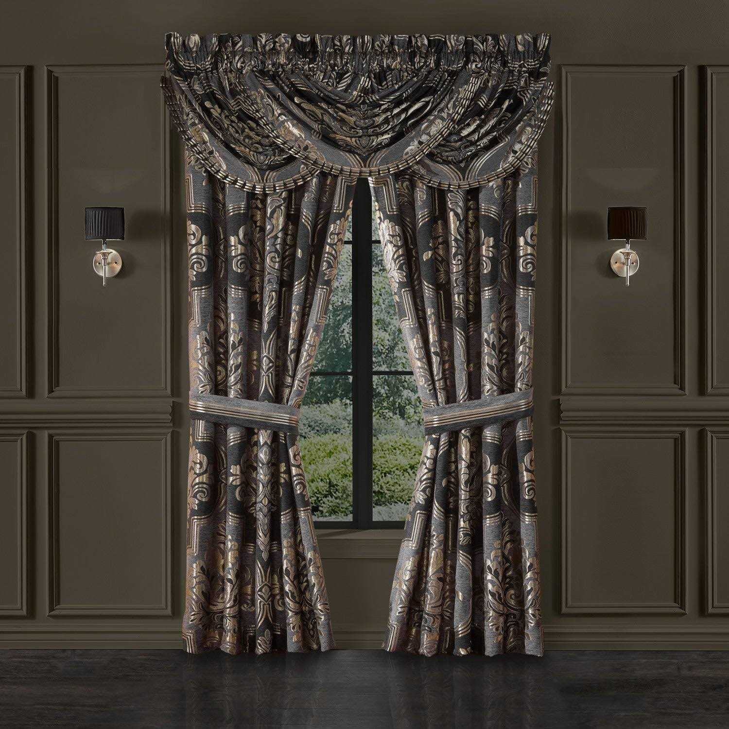 J. Queen New York Savoy Comforter Set - Image 2