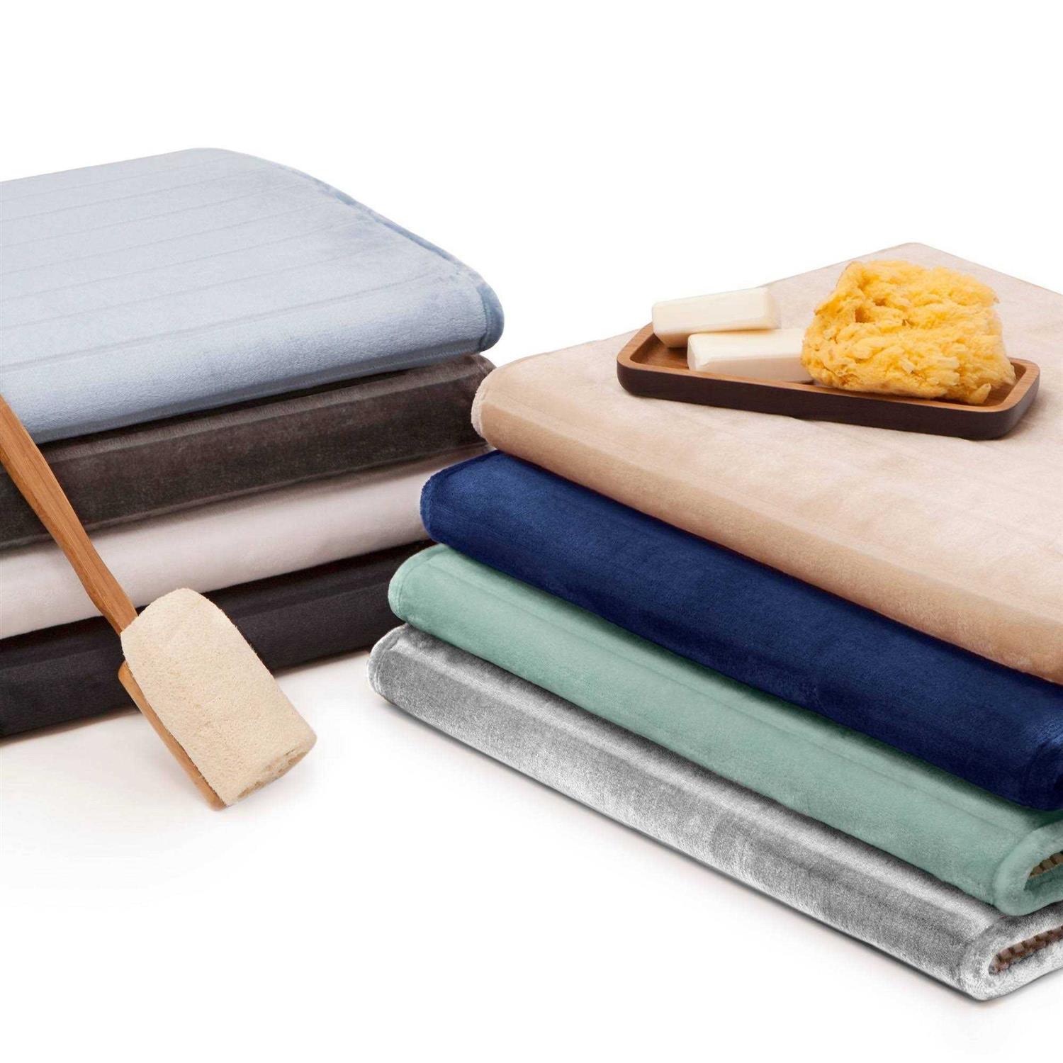 Microdry Extra-Thick SoftLux Charcoal Infused Memory Foam Bath Mat with Gripte - Image 3