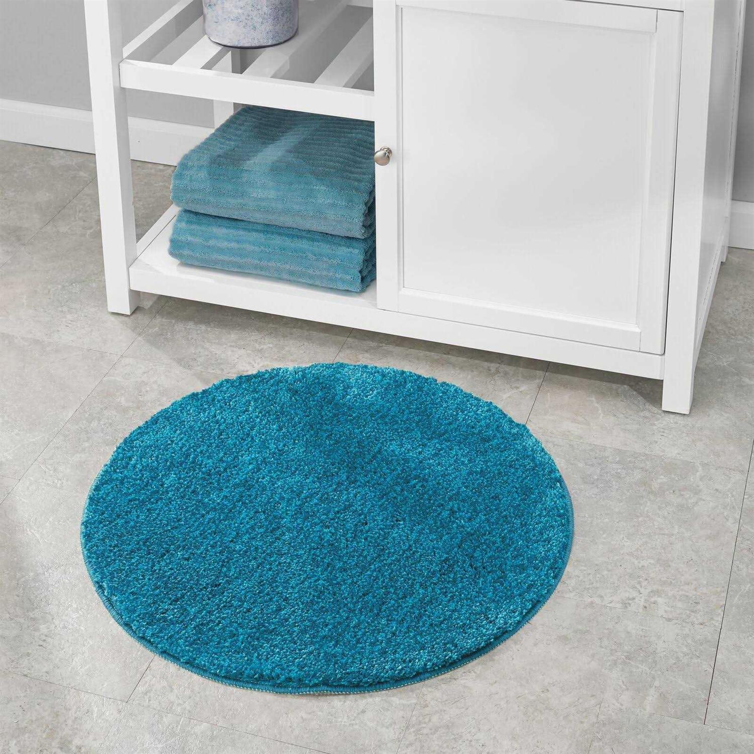 mDesign Microfiber Accent Rug Mat - Image 3